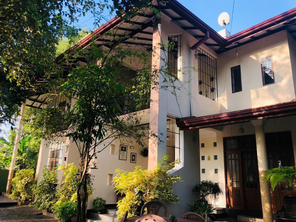 West Dene Bed & Breakfast Negombo Ngoại thất bức ảnh