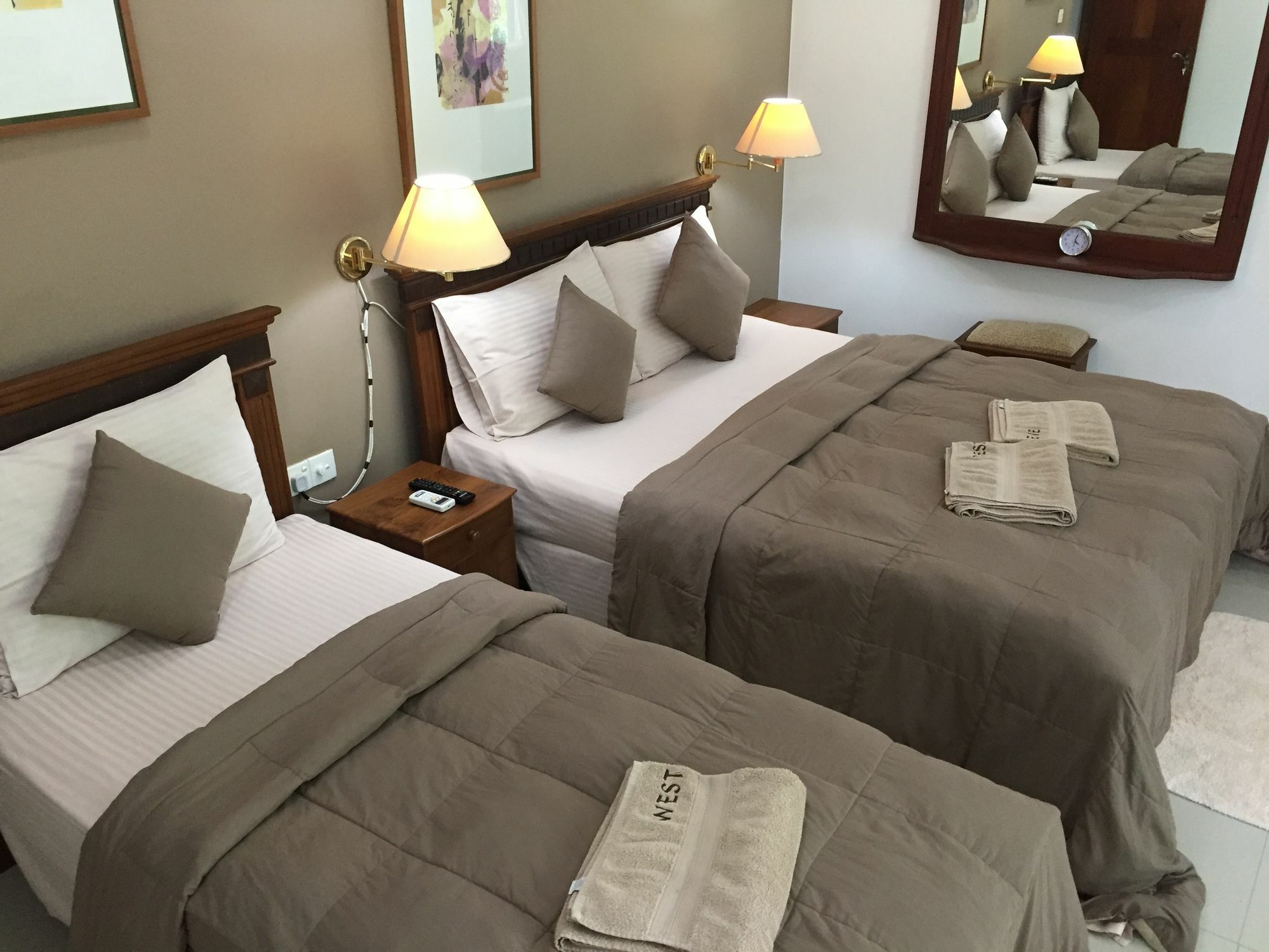 West Dene Bed & Breakfast Negombo Ngoại thất bức ảnh